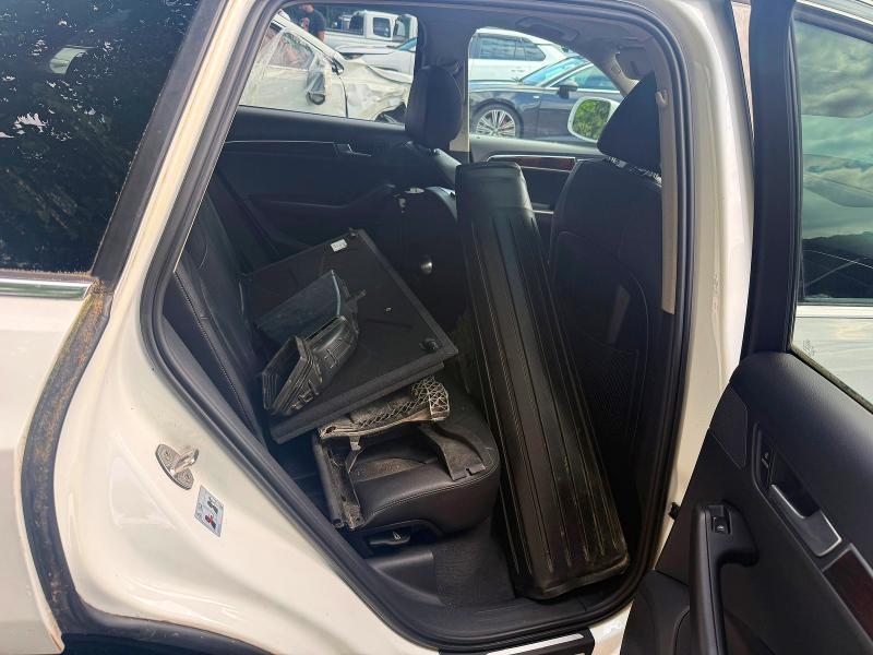 63611556 :رقم المزاد ، WA1LFAFP0CA06698 vin ، 2012 Audi Q5 مزاد بيع