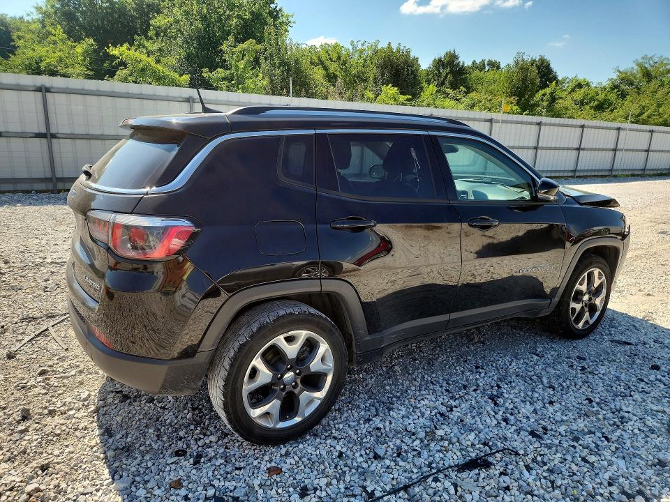 60749936 :رقم المزاد ، 3C4NJDCB2KT661395 vin ، 2019 Jeep Compass مزاد بيع