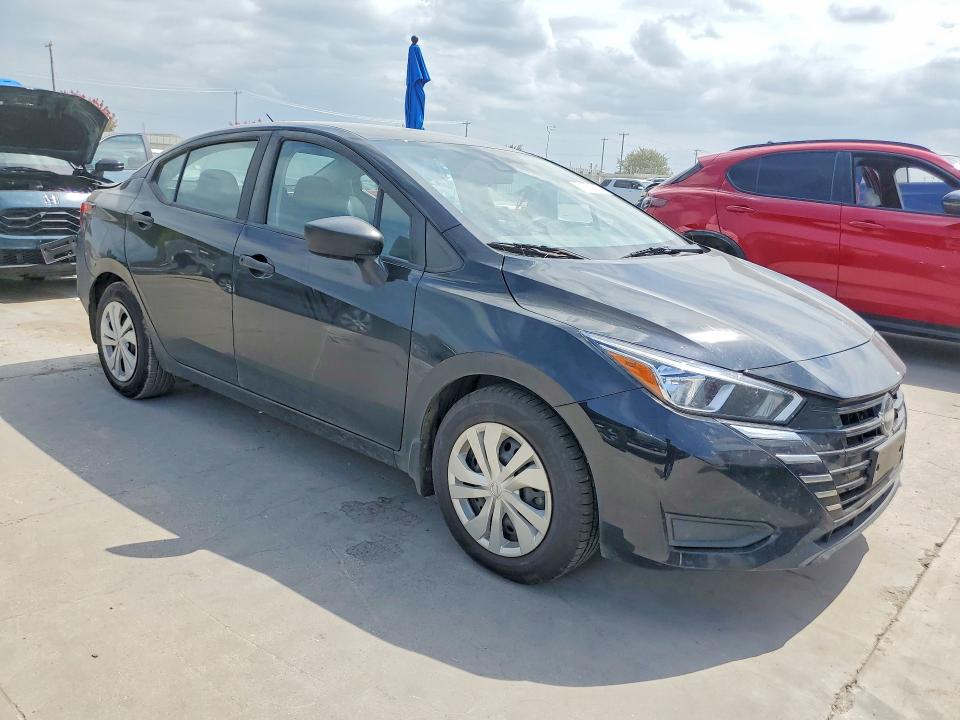 61974686 :رقم المزاد ، 3N1CN8DV3PL871039 vin ، 2023 Nissan Versa مزاد بيع