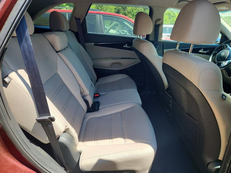 62357716 :رقم المزاد ، 5XYPG4A38LG654544 vin ، 2020 Kia Sorento مزاد بيع