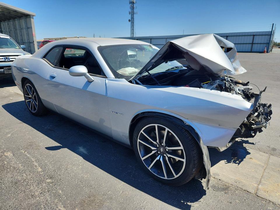 Продаж на аукціоні авто 2022 Dodge Challenger, vin: 2C3CDZBT4NH230807, номер лоту: 62698976