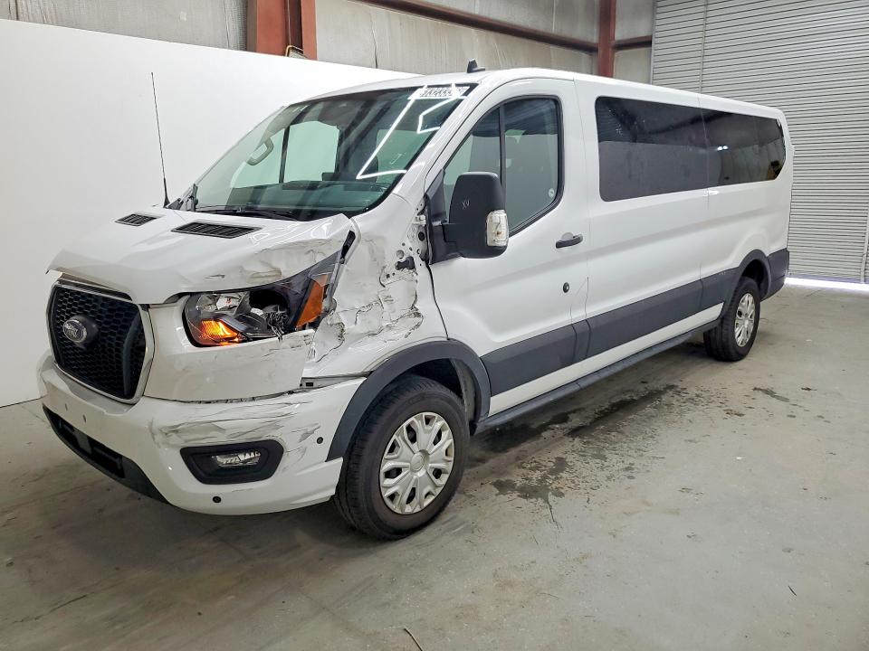 61323336 :رقم المزاد ، 1FBAX2YG3SKA24415 vin ، 2025 Ford Transit مزاد بيع