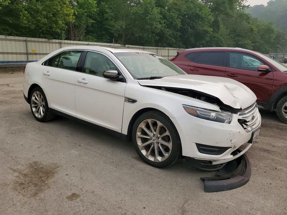 Продажа на аукционе авто 2015 Ford Taurus, vin: 1FAHP2F84FG174568, номер лота: 61310216
