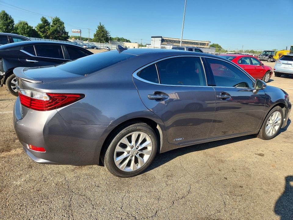 2014 Lexus Es მანქანა იყიდება აუქციონზე, vin: JTHBW1GG9E2066072, აუქციონის ნომერი: 62227006