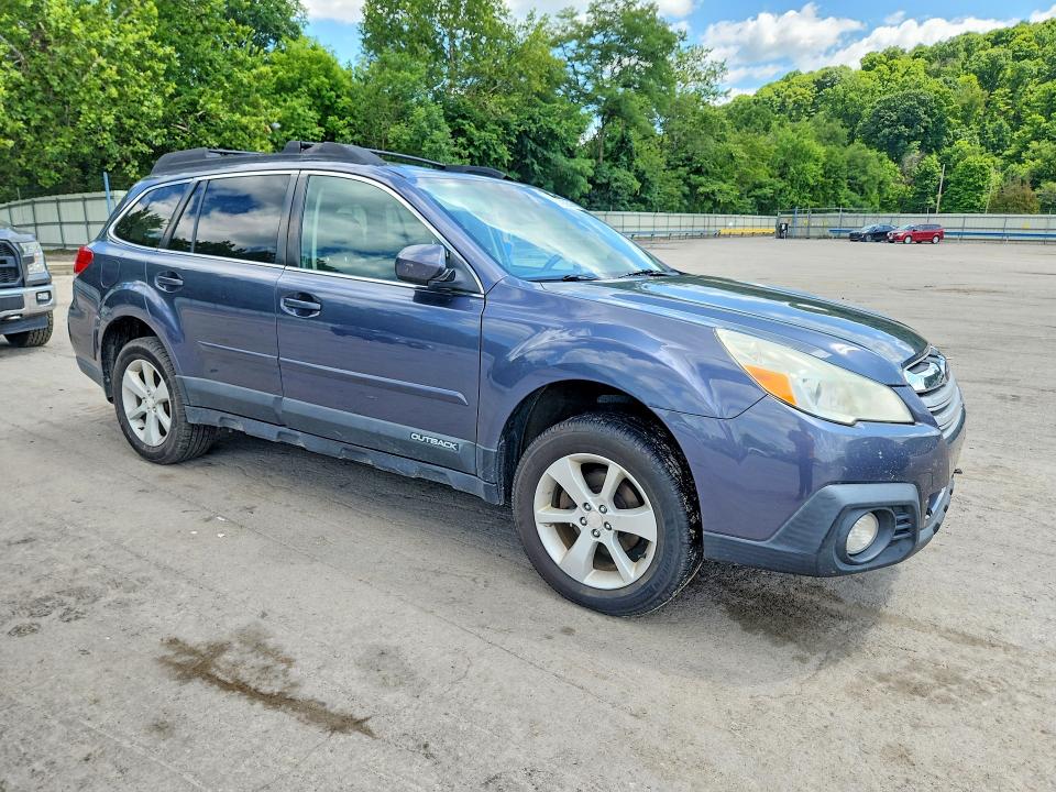 Aukcja sprzedaży 2014 Subaru Outback, vin: 4S4BRCCCXE3229664, numer aukcji: 61852096