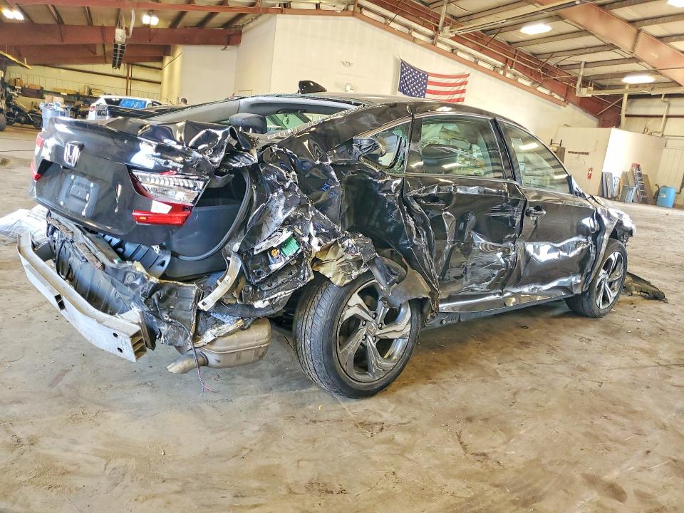 2018 Honda Accord მანქანა იყიდება აუქციონზე, vin: 1HGCV1F56JA100348, აუქციონის ნომერი: 59607226