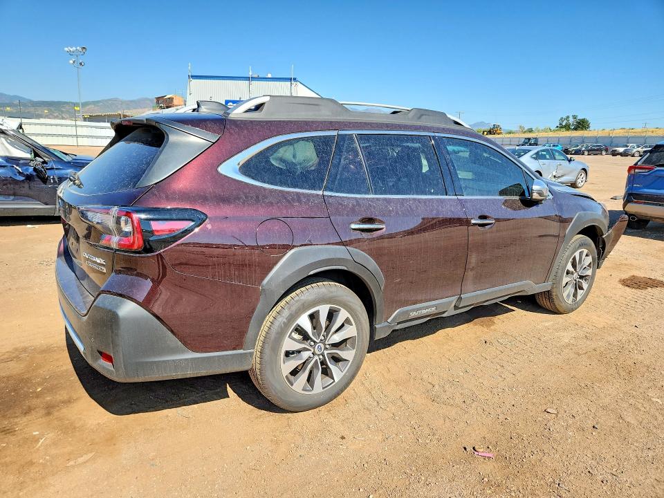 2025 Subaru Outback მანქანა იყიდება აუქციონზე, vin: 4S4BTGPD7S3304652, აუქციონის ნომერი: 60808416