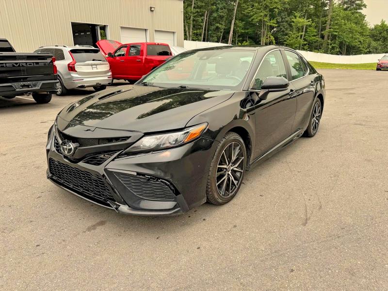 Auction sale of the 2021 Toyota Camry, vin: 4T1G11AK2MU476830, lot number: 61698356