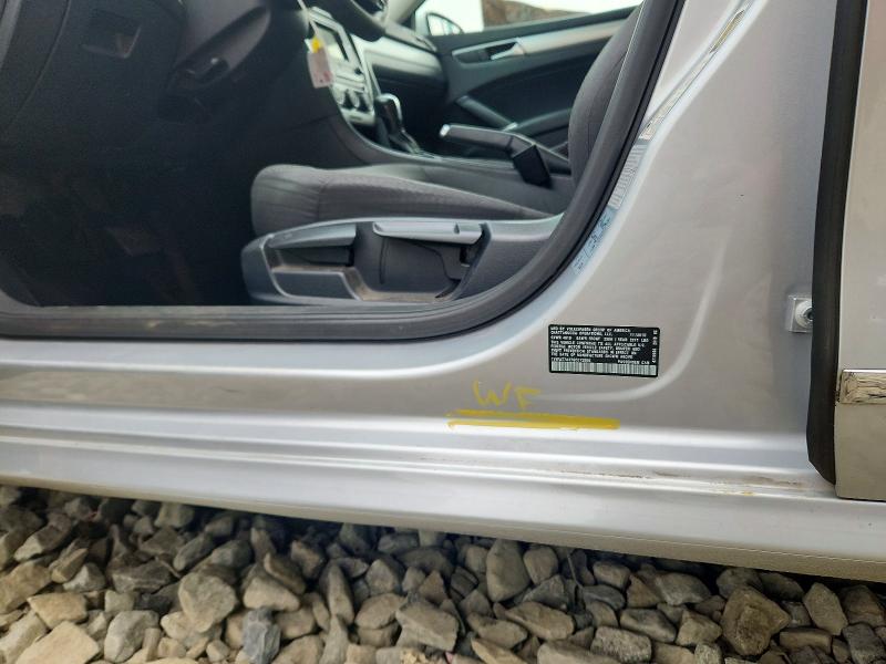 Aukcja sprzedaży 2016 Volkswagen Passat, vin: 1VWAT7A37GC012858, numer aukcji: 61524756