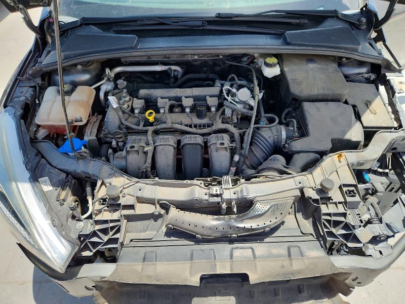 60899556 :رقم المزاد ، 1FADP3K24JL282534 vin ، 2018 Ford Focus مزاد بيع