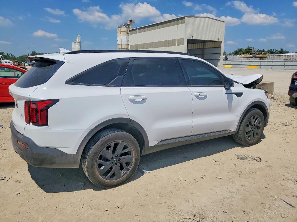 61206886 :رقم المزاد ، 5XYRLDLC9MG070303 vin ، 2024 Kia Sorento مزاد بيع