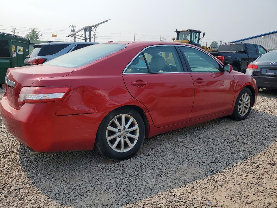 59859626 :رقم المزاد ، 4T1BF3EKXBU749916 vin ، 2011 Toyota Camry مزاد بيع