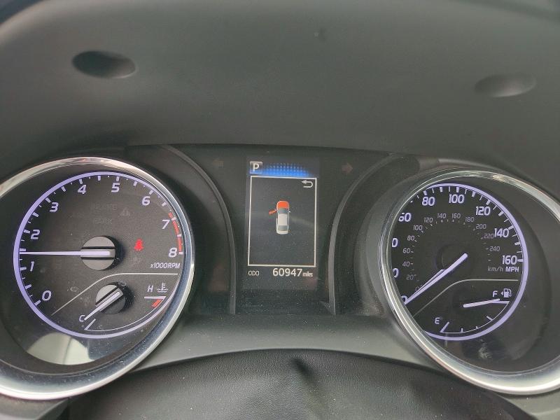 60497226 :رقم المزاد ، 4T1B11HK8KU748956 vin ، 2019 Toyota Camry مزاد بيع
