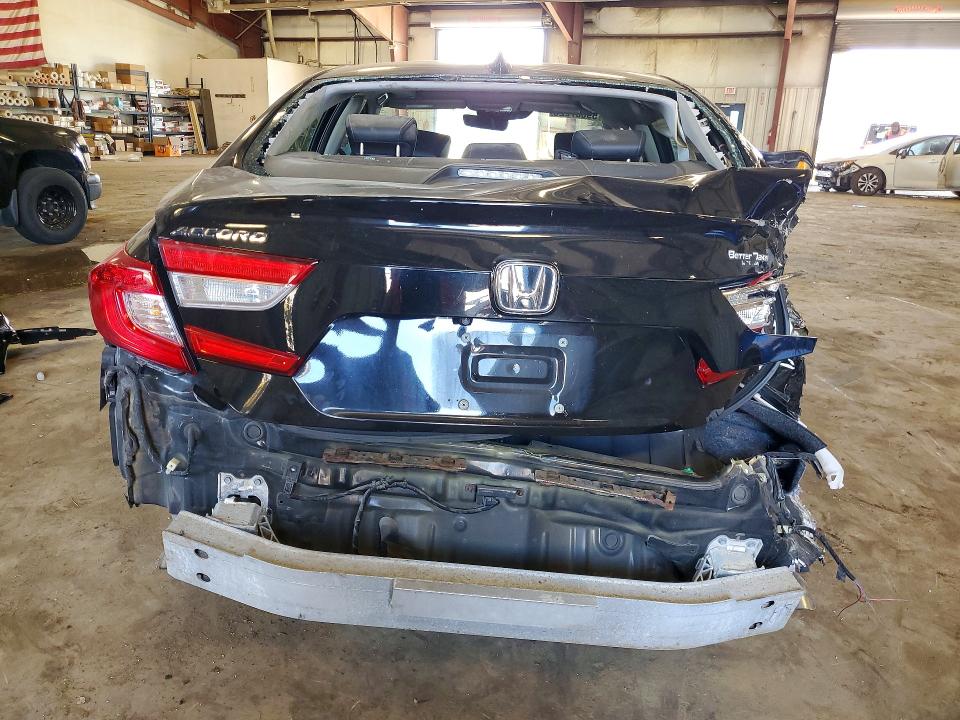 2018 Honda Accord მანქანა იყიდება აუქციონზე, vin: 1HGCV1F56JA100348, აუქციონის ნომერი: 59607226