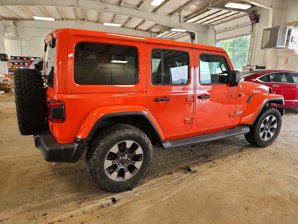61067736 :رقم المزاد ، 1C4HJXEN5JW216325 vin ، 2018 Jeep Wrangler Unlimited مزاد بيع