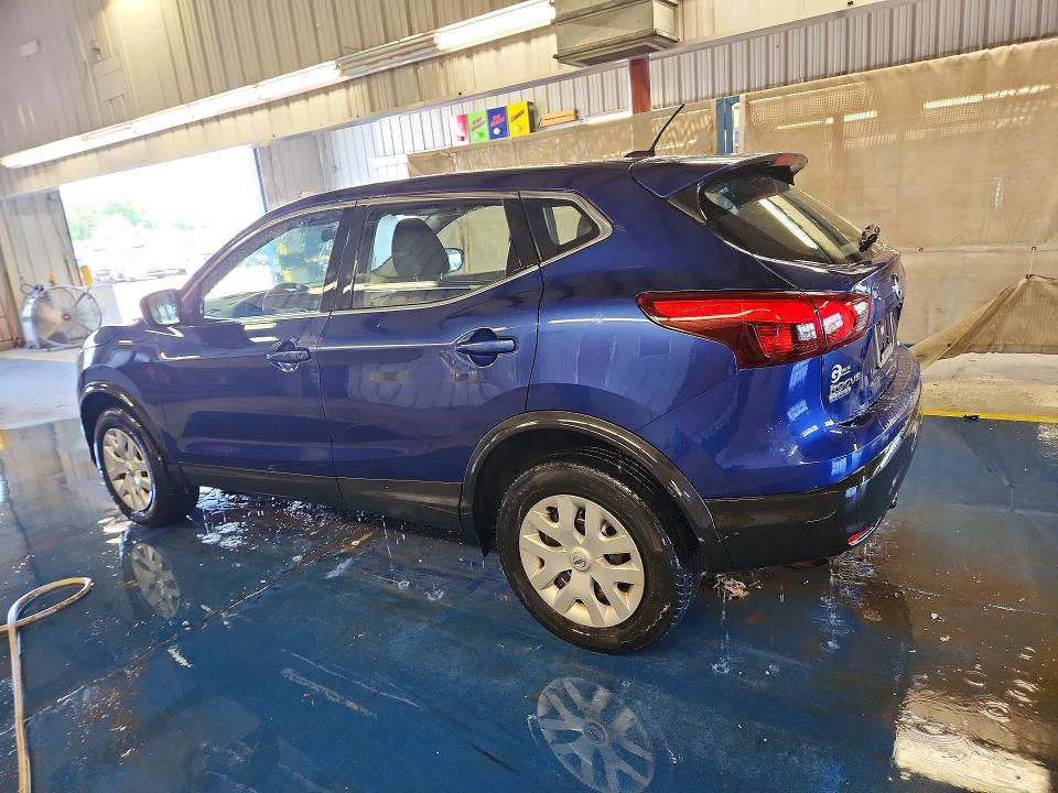 2018 Nissan Rogue Sport მანქანა იყიდება აუქციონზე, vin: JN1BJ1CR1JW250760, აუქციონის ნომერი: 60112596