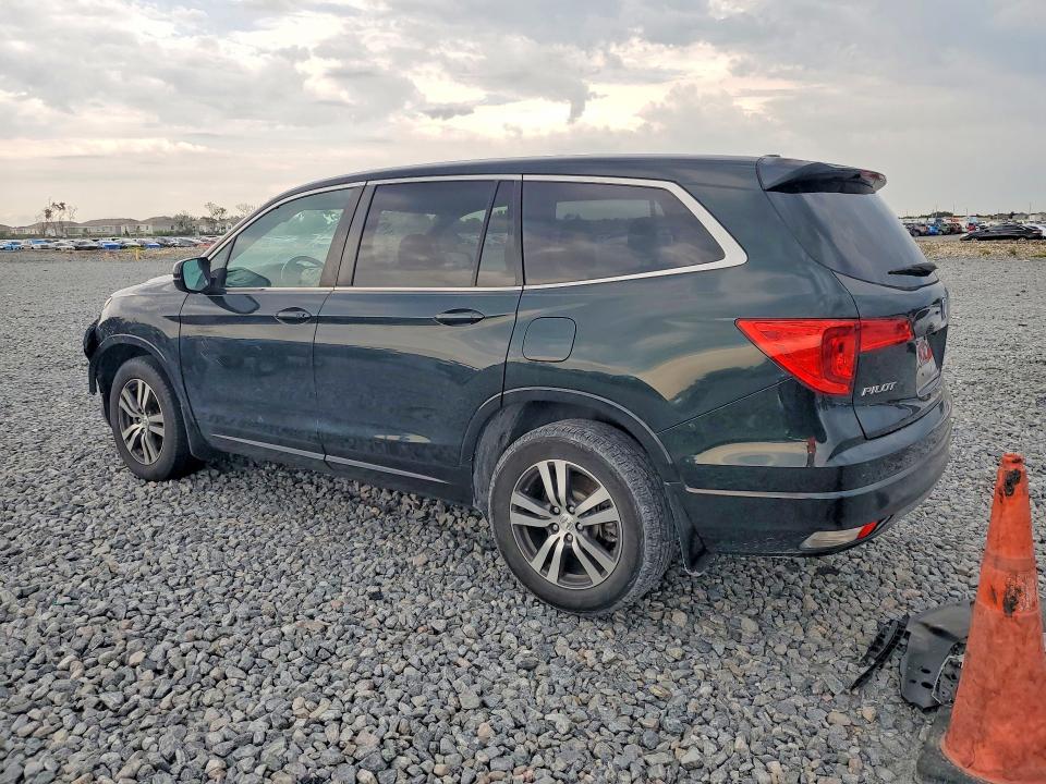 61552456 :رقم المزاد ، 5FNYF5H51HB018714 vin ، 2017 Honda Pilot مزاد بيع