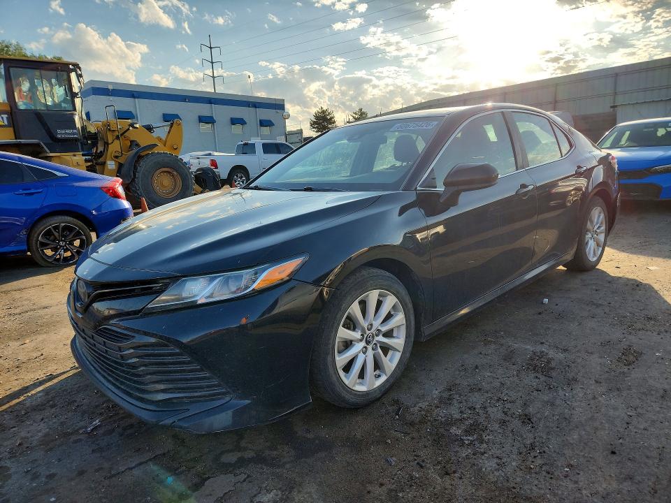 Продаж на аукціоні авто 2018 Toyota Camry, vin: 4T1B11HK8JU579231, номер лоту: 60675426
