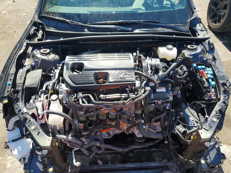 60013546 :رقم المزاد ، 58ADA1C12SU070057 vin ، 2025 Lexus Es 300h مزاد بيع