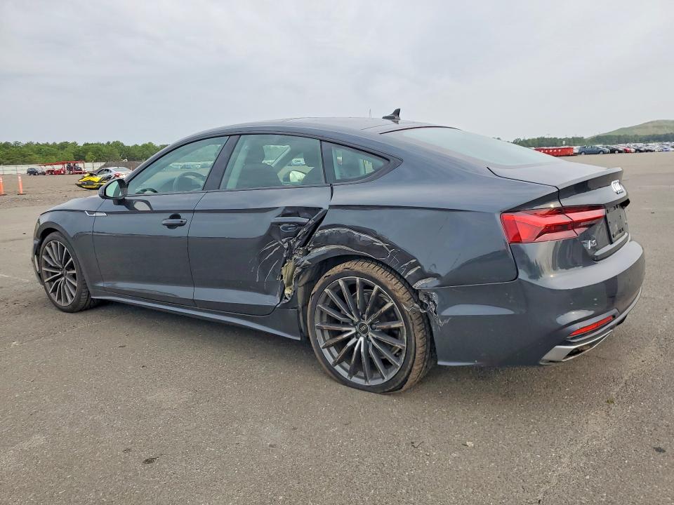 Продаж на аукціоні авто 2022 Audi A5, vin: WAUCBCF51NA005993, номер лоту: 61232226