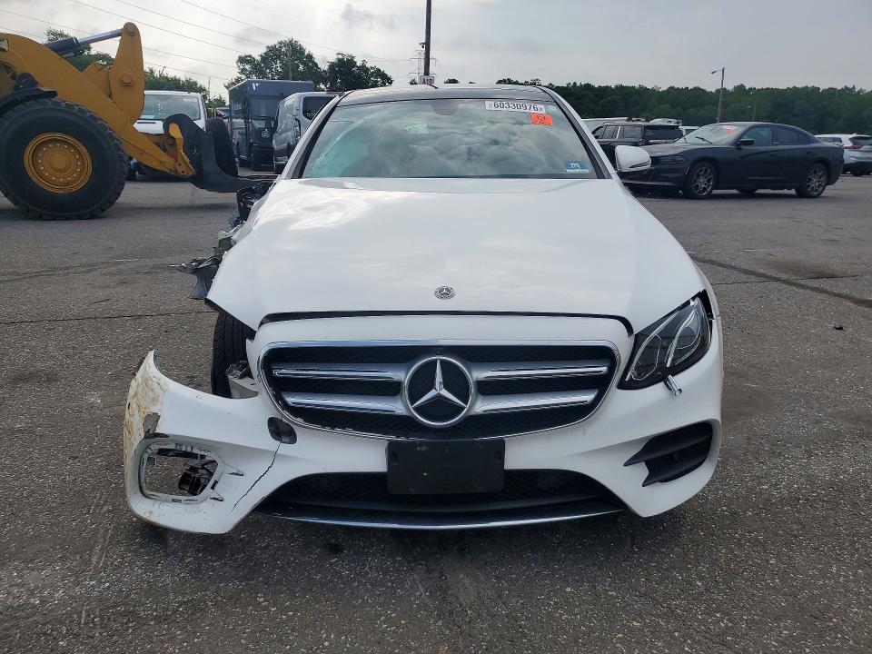 2020 Mercedes-benz E მანქანა იყიდება აუქციონზე, vin: W1KZF8EB6LA759223, აუქციონის ნომერი: 60330976