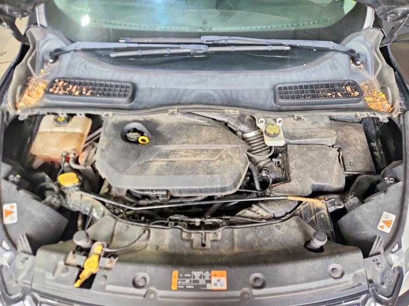 63102436 :رقم المزاد ، 1FMCU9JX4EUD62555 vin ، 2014 Ford Escape مزاد بيع