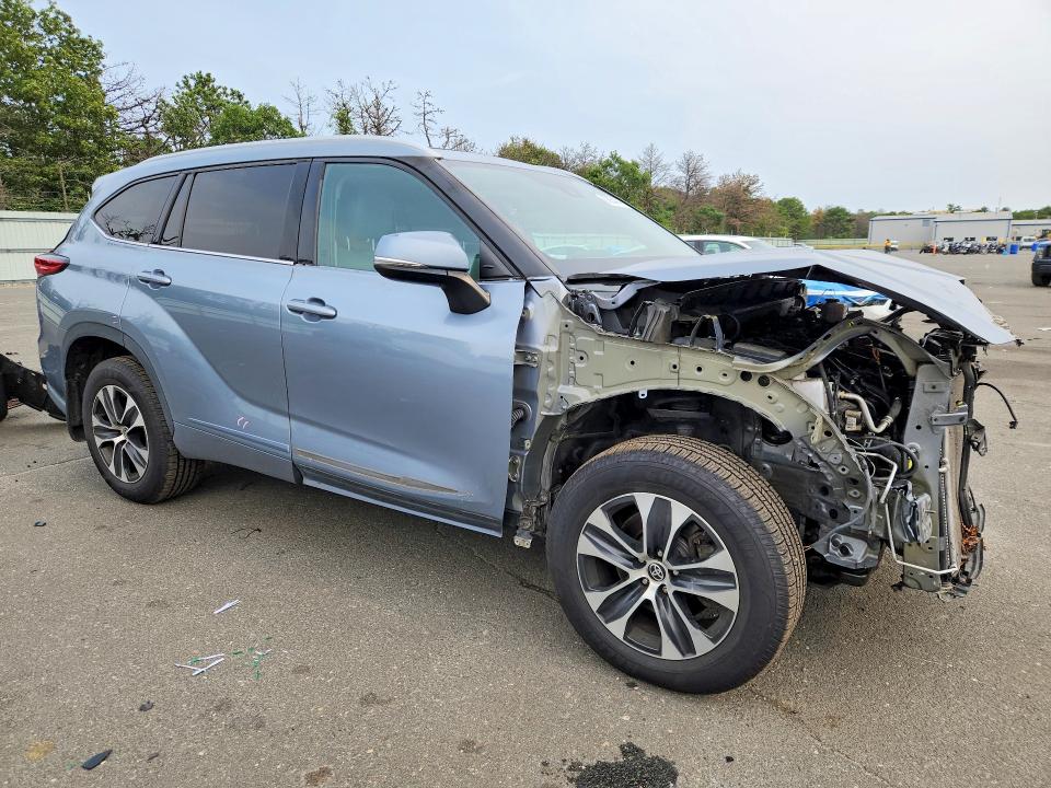 Aukcja sprzedaży 2022 Toyota Highlander, vin: 5TDGZRBH8NS172650, numer aukcji: 62954046