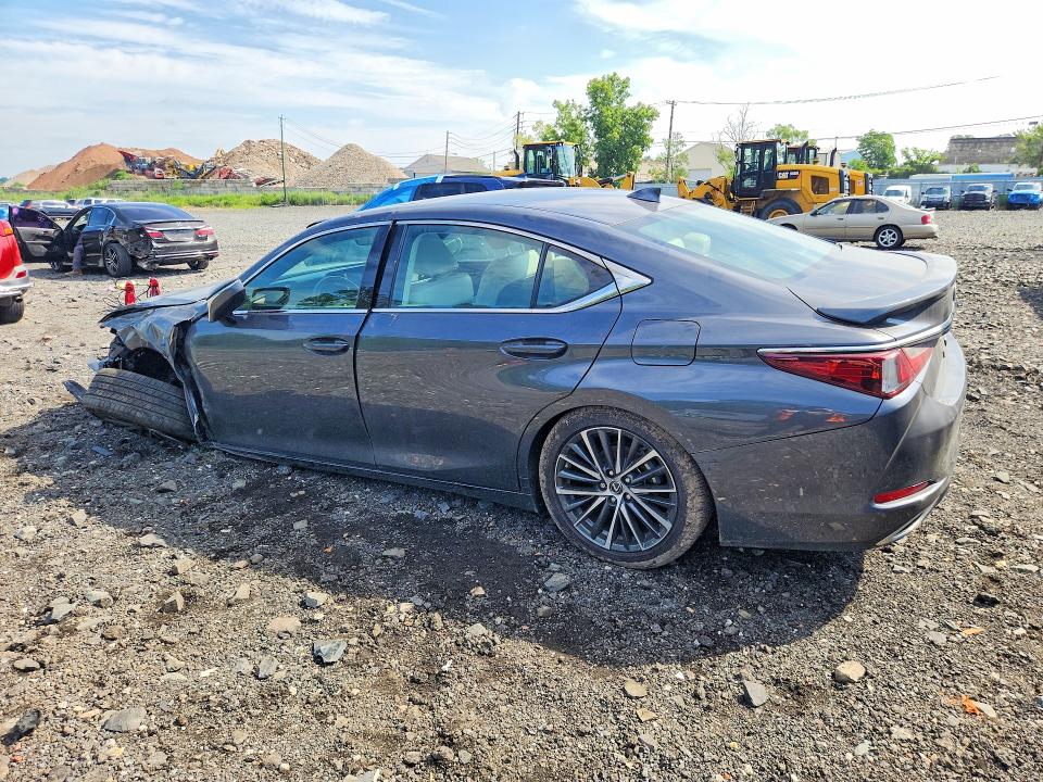 2025 Lexus Es 350 მანქანა იყიდება აუქციონზე, vin: 58ADZ1B10SU195892, აუქციონის ნომერი: 59900996