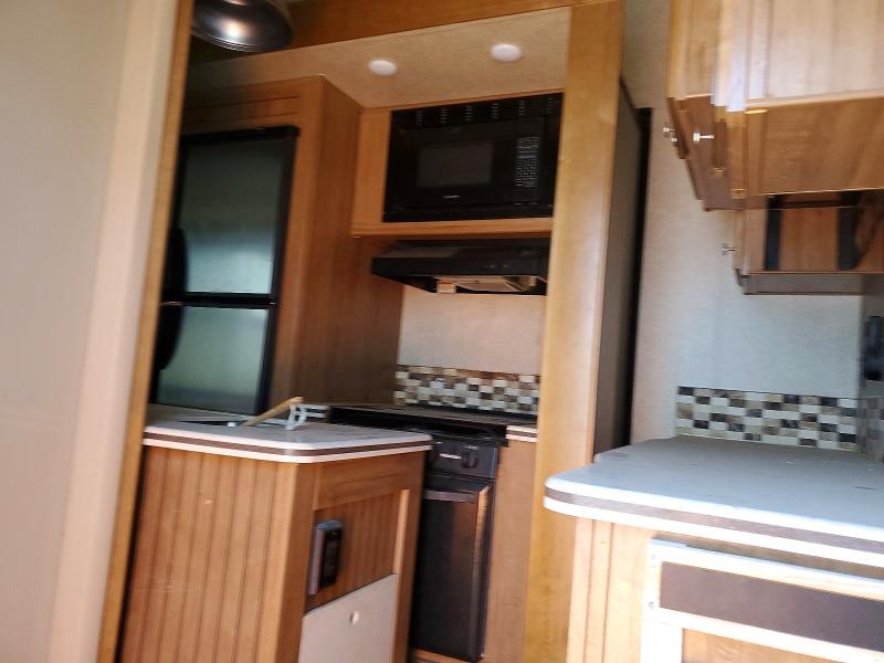 2017 Foresriver Rockwood მანქანა იყიდება აუქციონზე, vin: 4X4FRLE20H1877504, აუქციონის ნომერი: 58729946