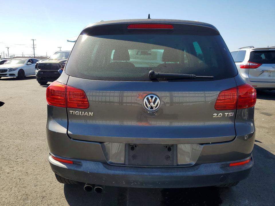 63225646 :رقم المزاد ، WVGAV7AX3CW006009 vin ، 2012 Volkswagen Tiguan مزاد بيع