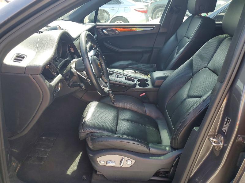 Aukcja sprzedaży 2016 Porsche Macan, vin: WP1AB2A55GLB40847, numer aukcji: 61927566