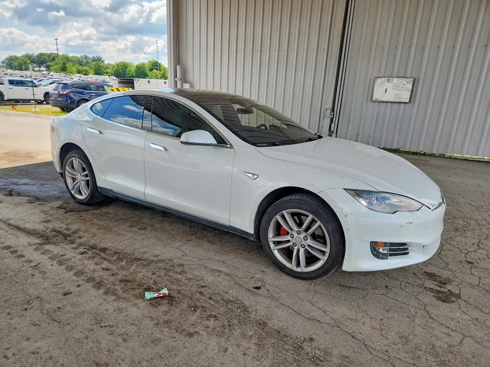 Продаж на аукціоні авто 2016 Tesla Model S, vin: 5YJSA1E27GF128429, номер лоту: 62971986