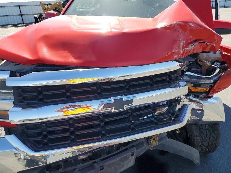 Продаж на аукціоні авто 2017 Chevrolet Silverado, vin: 3GCUKREC7HG390346, номер лоту: 62717006