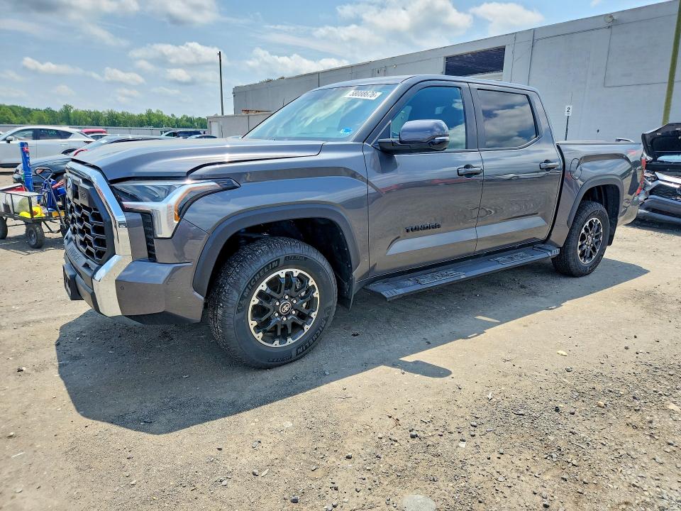 Auction sale of the 2025 Toyota Tundra, vin: 5TFLA5DBXSX278949, lot number: 58088676