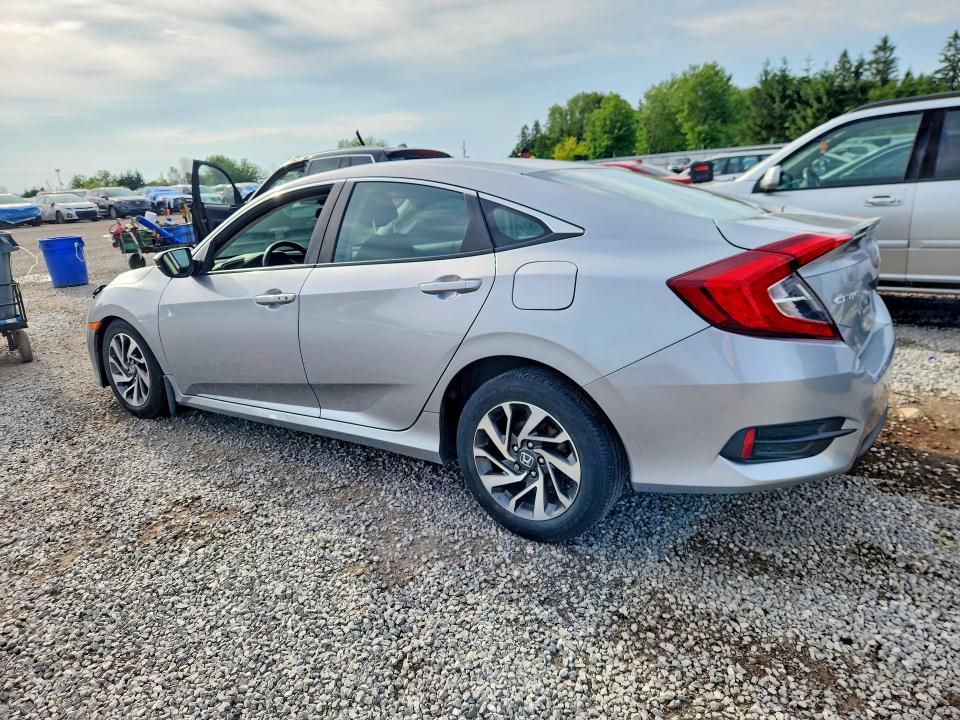 Продаж на аукціоні авто 2018 Honda Civic, vin: 2HGFC2F67JH043242, номер лоту: 59790296