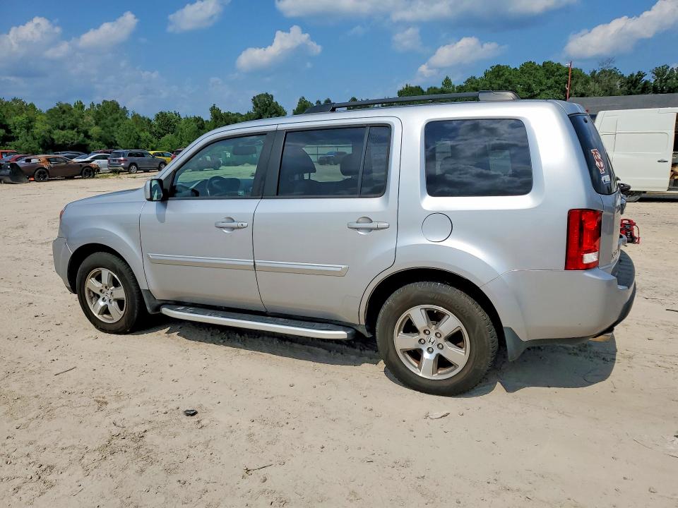 63361306 :رقم المزاد ، 5FNYF4H57BB075937 vin ، 2011 Honda Pilot مزاد بيع