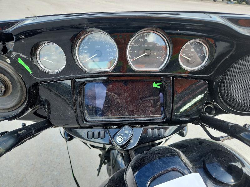 61334426 :رقم المزاد ، 1HD1ABL18PB627883 vin ، 2023 Harley-davidson Flhxst مزاد بيع