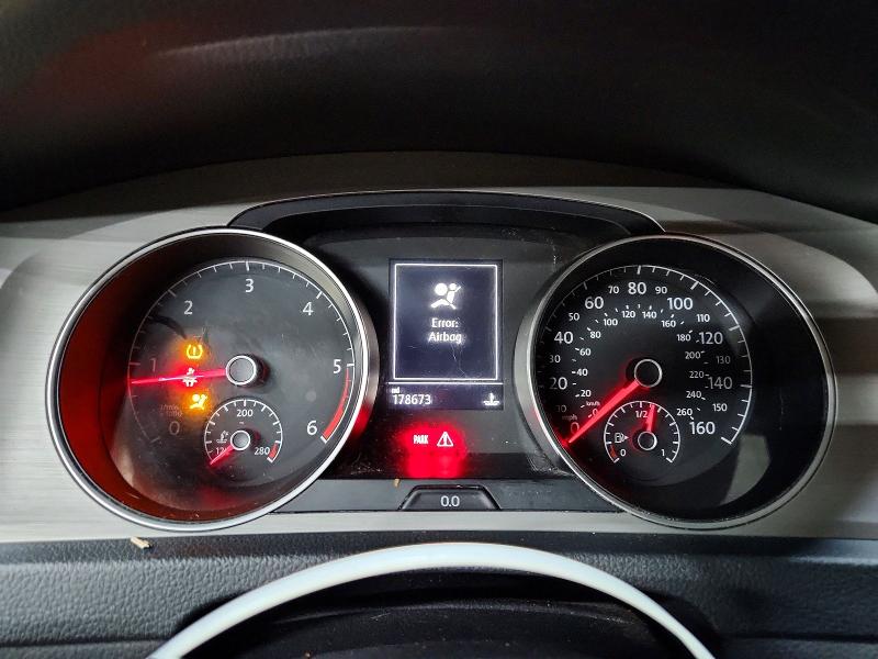 2015 Volkswagen Golf მანქანა იყიდება აუქციონზე, vin: 3VW2A7AU6FM013614, აუქციონის ნომერი: 62779256