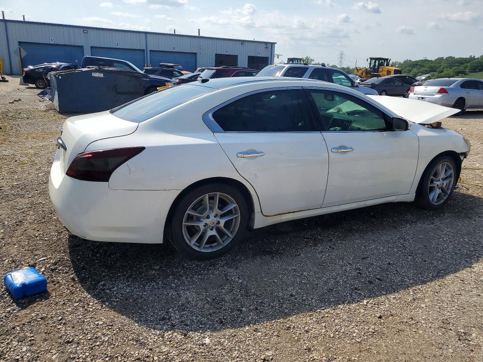 60711666 :رقم المزاد ، 1N4AA5AP9AC833313 vin ، 2010 Nissan Maxima مزاد بيع