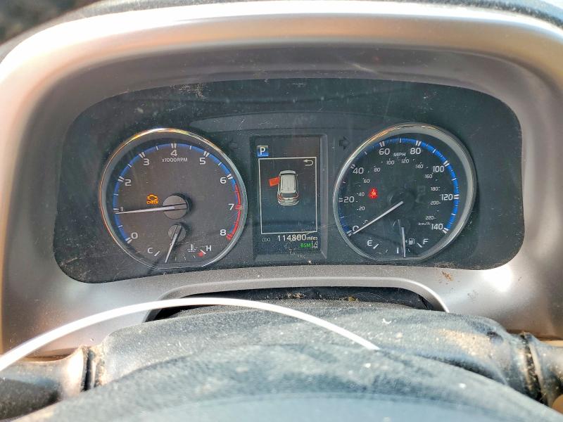 2018 Toyota Rav4 მანქანა იყიდება აუქციონზე, vin: JTMYFREVXJD128587, აუქციონის ნომერი: 62688796