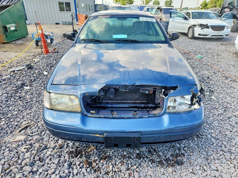 61762436 :رقم المزاد ، 2FAFP74V68X129125 vin ، 2008 Ford Crown Victoria مزاد بيع