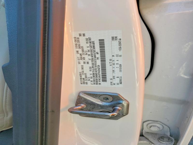 60975426 :رقم المزاد ، 1FMCU9JD7HUD42729 vin ، 2017 Ford Escape مزاد بيع