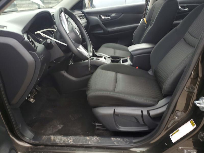 60024626 :رقم المزاد ، KNMAT2MV8HP573101 vin ، 2017 Nissan Rogue مزاد بيع