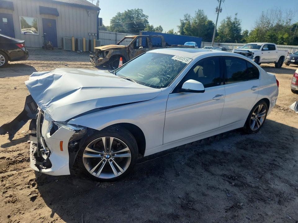 2018 Bmw 330 მანქანა იყიდება აუქციონზე, vin: WBA8B9G58JNU98436, აუქციონის ნომერი: 61003516