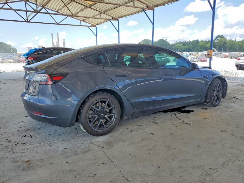 60364956 :رقم المزاد ، 5YJ3E1EB1MF923867 vin ، 2021 Tesla Model 3 مزاد بيع