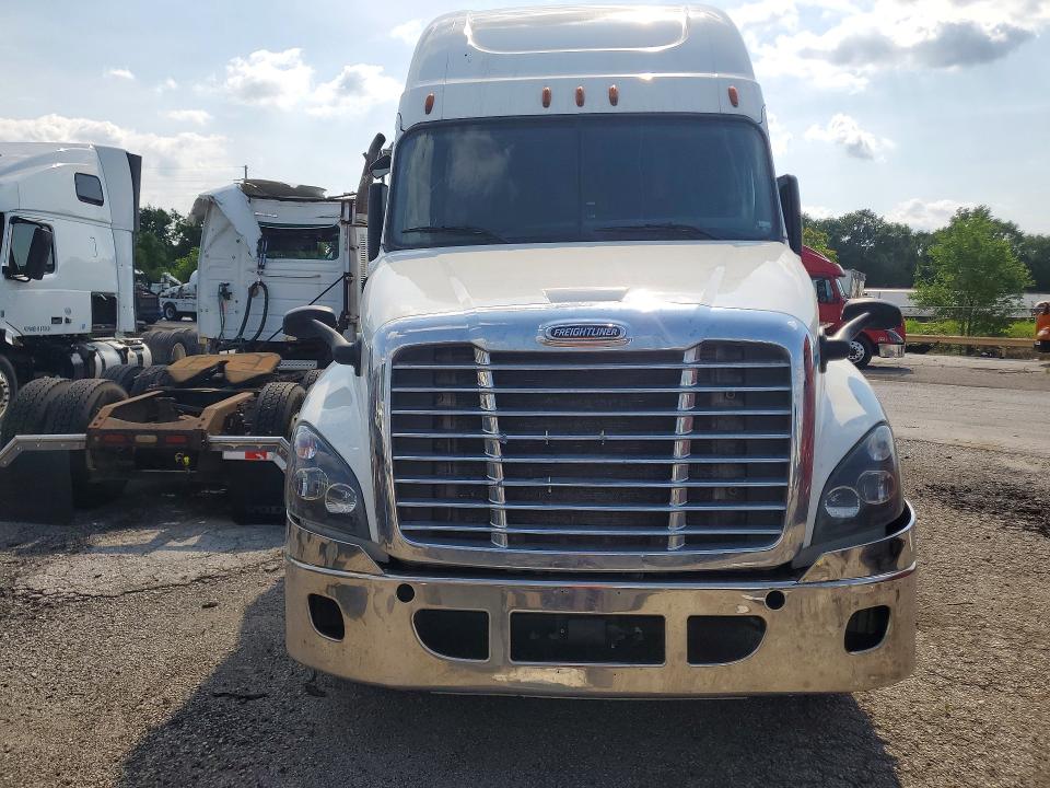 Продаж на аукціоні авто 2016 Freightliner Cascadia 125, vin: 3AKJGLBGXGSHG3174, номер лоту: 60258436