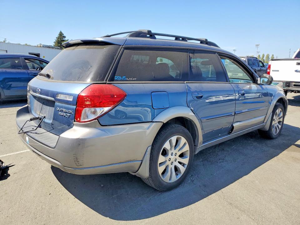59675606 :رقم المزاد ، 4S4BP63CX94327455 vin ، 2009 Subaru Outback مزاد بيع
