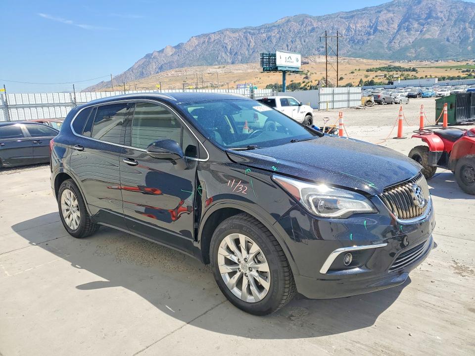 61891216 :رقم المزاد ، LRBFXBSAXHD101217 vin ، 2017 Buick Envision مزاد بيع