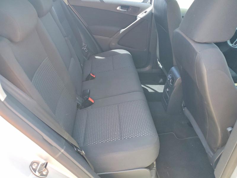 60508926 :رقم المزاد ، WVGAV7AX4BW538268 vin ، 2011 Volkswagen Tiguan مزاد بيع
