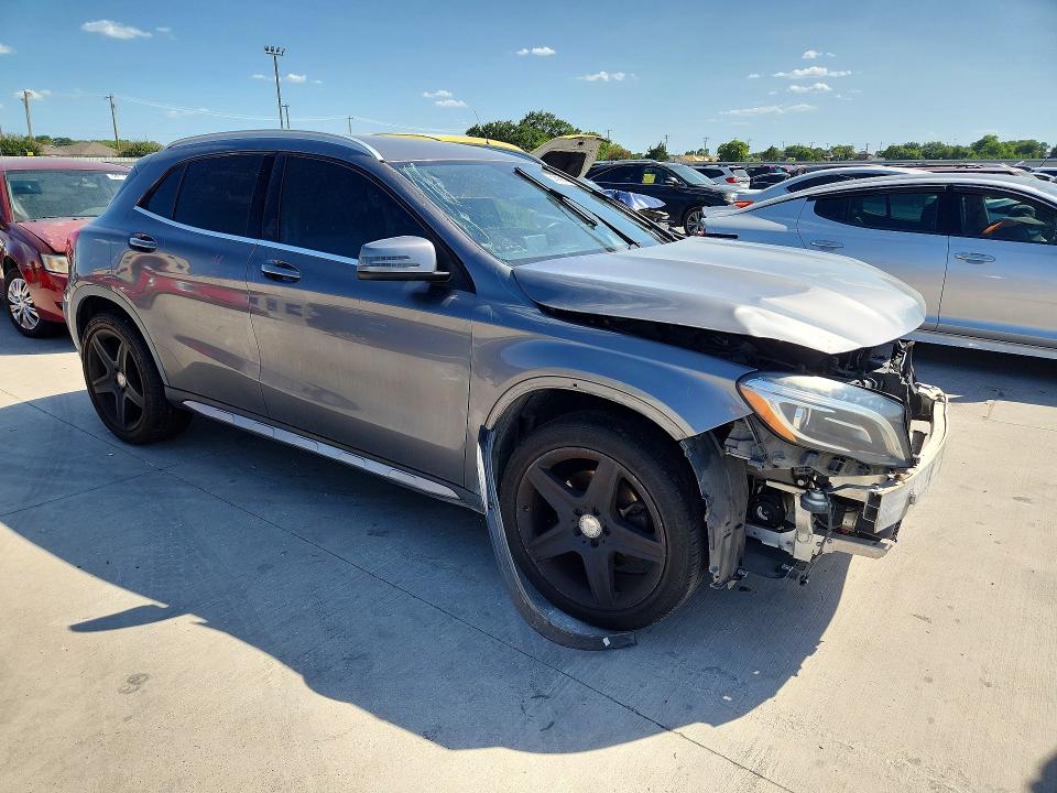 2015 Mercedes-benz Gla მანქანა იყიდება აუქციონზე, vin: WDCTG4EB4FJ102103, აუქციონის ნომერი: 58990306